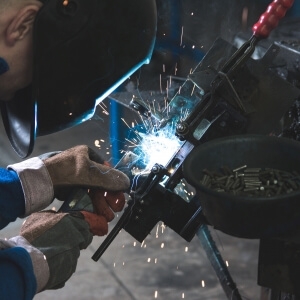 4 Advantages of Outsourcing to Professional Machining Services in Toronto